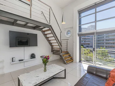 1 Bedroom Apartment For Sale in Cape Town - uRNY.webp