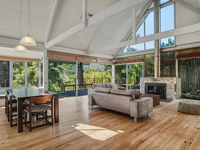 2 Bedroom House To Rent in Hout Bay - 1LiM.webp