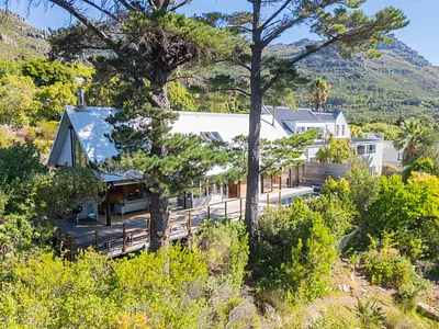 2 Bedroom House To Rent in Hout Bay - A2ch.webp