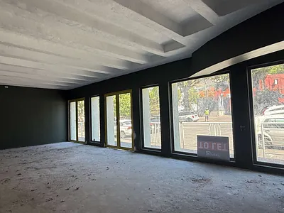 Commercial Property To Rent in Cape Town - s782.webp