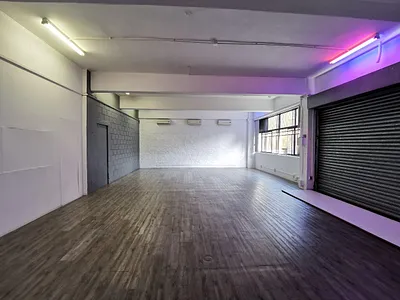 Commercial Property To Rent in Cape Town - awKK.webp