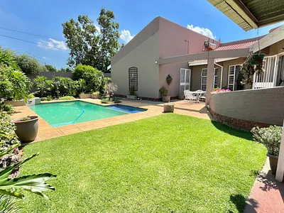 5 Bedroom House For Sale in Boksburg - 367u.webp