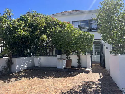 3 Bedroom Apartment To Rent in Cape Town - OCF8.webp