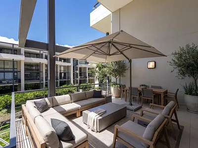 3 Bedroom Apartment To Rent in Cape Town - KIOs.webp