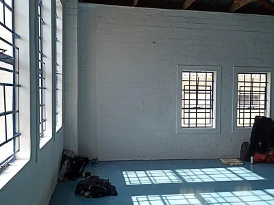 Apartment To Rent in Cape Town - img