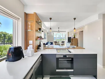 2 Bedroom Apartment To Rent in Cape Town - XrBR.webp