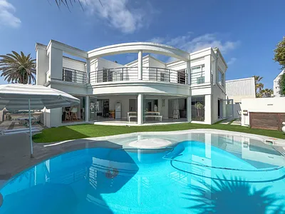 5 Bedroom House For Sale in Milnerton - c5jT.webp