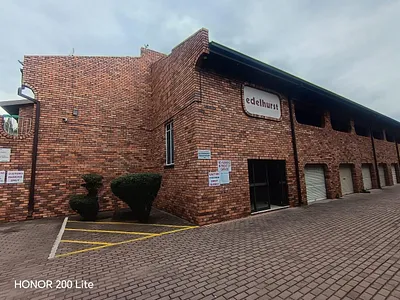 2 Bedroom Townhouse For Sale in Boksburg - jz0v.webp