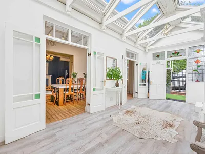 4 Bedroom House For Sale in Cape Town - M5mv.webp