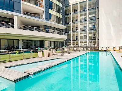1 Bedroom Apartment For Sale in Cape Town - b7oy.webp
