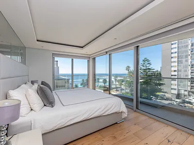 3 Bedroom Apartment To Rent in Cape Town - sM5G.webp