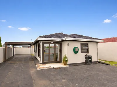 3 Bedroom House For Sale in Klippoortjie, Boksburg - OXaj.webp