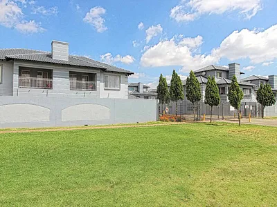 2 Bedroom Townhouse For Sale in Benoni - img