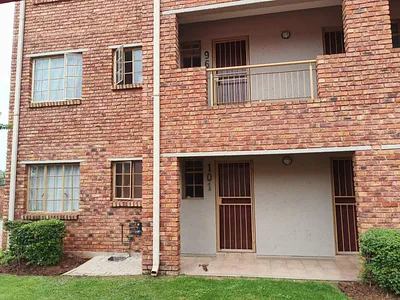 2 Bedroom Apartment For Sale in Boksburg - VnBY.webp
