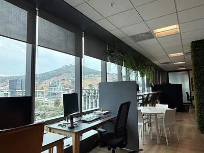 Commercial Property To Rent in Cape Town - ic8Z.webp