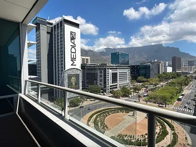 Commercial Property To Rent in Cape Town - RRzk.webp
