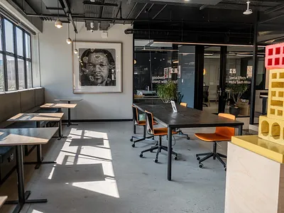 Commercial Property To Rent in Cape Town - OmZL.webp