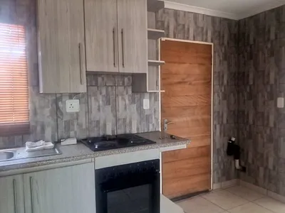 3 Bedroom House For Sale in Nigel - 8L5v.webp