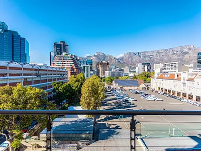 2 Bedroom Apartment To Rent in Cape Town - JINv.webp