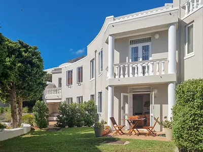 2 Bedroom Apartment To Rent in Devils Peak Estate, Cape Town - Qusd.webp