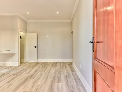 1 Bedroom House To Rent in Cape Town - P0Ku.webp