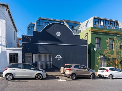 2 Bedroom House For Sale in Cape Town - iqEe.webp