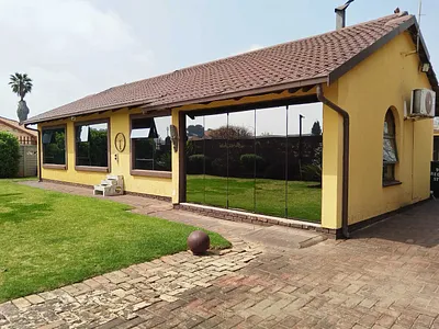 3 Bedroom House For Sale in Bakerton, Springs - PQgc.webp