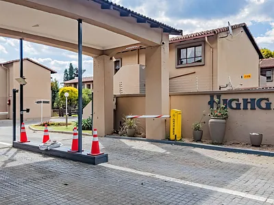 2 Bedroom Apartment For Sale in Benoni - R65Z.webp