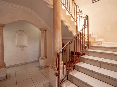 6 Bedroom House For Sale in Springs - PpYP.webp