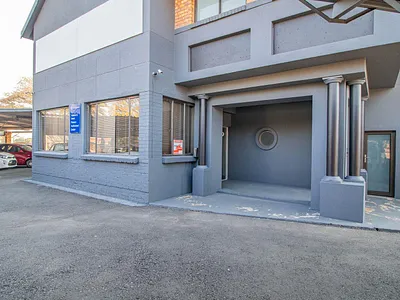 Commercial Property For Sale in Springs - 8ecZ.webp