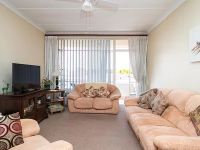 2 Bedroom Apartment For Sale in Benoni - rMVm.webp