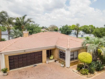 3 Bedroom House For Sale in Beyers Park, Boksburg - DfD0.webp