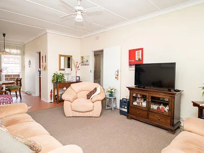 2 Bedroom Apartment For Sale in Benoni - Uc1j.webp