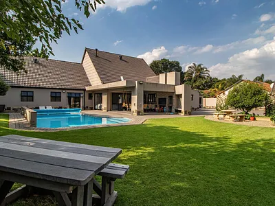 5 Bedroom House For Sale in Benoni - n2NB.webp