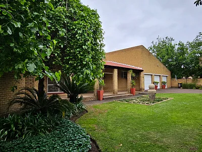 4 Bedroom House For Sale in Vereeniging - img