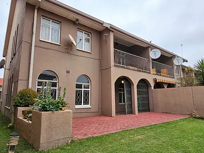3 Bedroom Townhouse For Sale in Vereeniging - img
