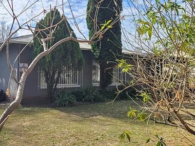 3 Bedroom House For Sale in Vereeniging - INTK.webp