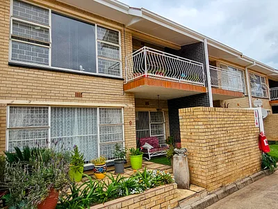 3 Bedroom Townhouse For Sale in Vereeniging - JU47.webp