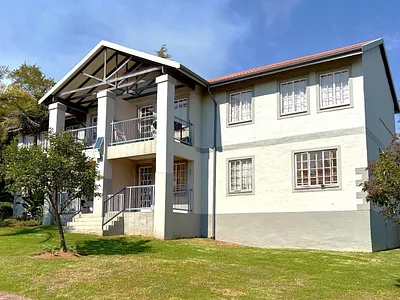 2 Bedroom Townhouse For Sale in Rietvalleirand, Pretoria - 3hVq.webp
