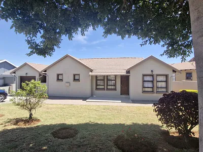 3 Bedroom House For Sale in Centurion - 1AVi.webp