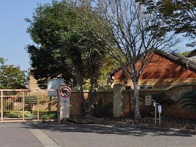 2 Bedroom Townhouse To Rent in Pretoria - img