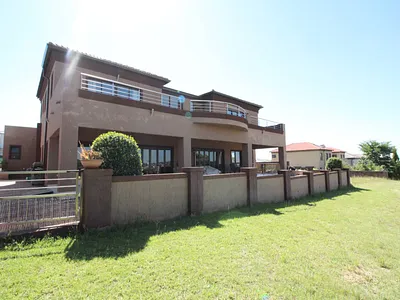 4 Bedroom House For Sale in Centurion - img