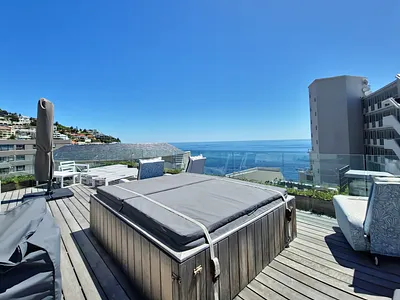 3 Bedroom Apartment For Sale in Cape Town - img