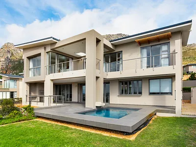 3 Bedroom Townhouse To Rent in Cape Town - img