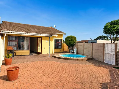 2 Bedroom House To Rent in Goodwood - L4zr.webp