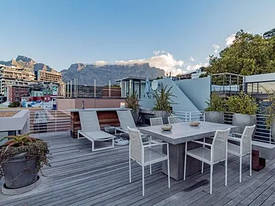 3 Bedroom Townhouse To Rent in Cape Town - ci1x.webp