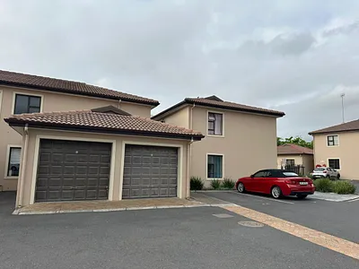 3 Bedroom Apartment To Rent in Milnerton - lB3C.webp