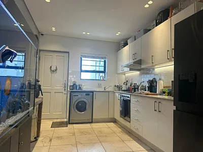 2 Bedroom Apartment To Rent in Milnerton - 3pmE.webp