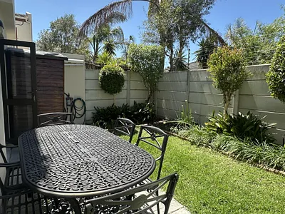 2 Bedroom Apartment To Rent in Blouberg - 6jkF.webp