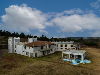 Farm For Sale in Pretoria - 8Mbf.webp